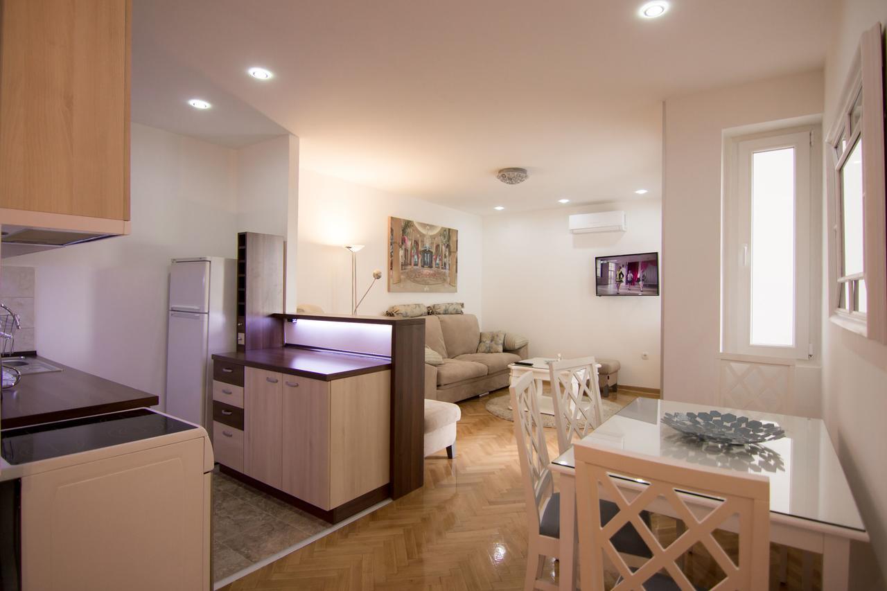 Apartments Near St. Sava Temple Beograd Bagian luar foto