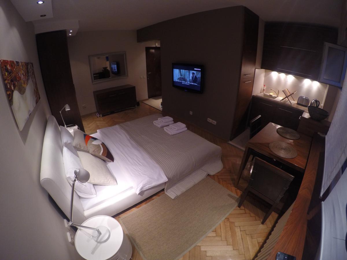 Apartments Near St. Sava Temple Beograd Bagian luar foto